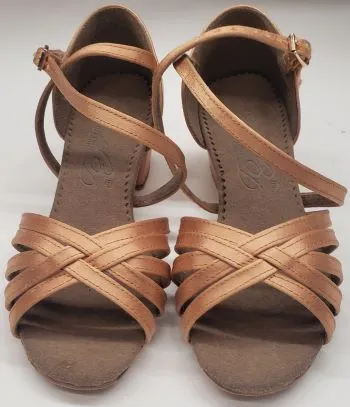 Waterproof Daily Walk 1.33" Suele -- Girl's Block Heel Latin Sandal -- Tan Satin