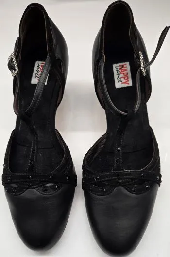 Team Match Video Look 2" Samara -- Tango Shoe -- Black Leather/Black Suede