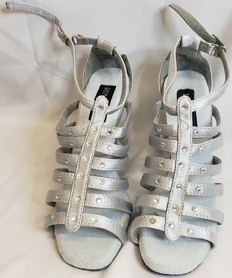 Spring Bloom Vital Step 3.38" Brittany -- Flare Heel Latin Sandal -- Silver Satin
