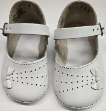 Easy Flow Rida -- Infant's Mary Jane Strap Shoe -- White