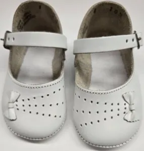 Easy Flow Rida -- Infant's Mary Jane Strap Shoe -- White