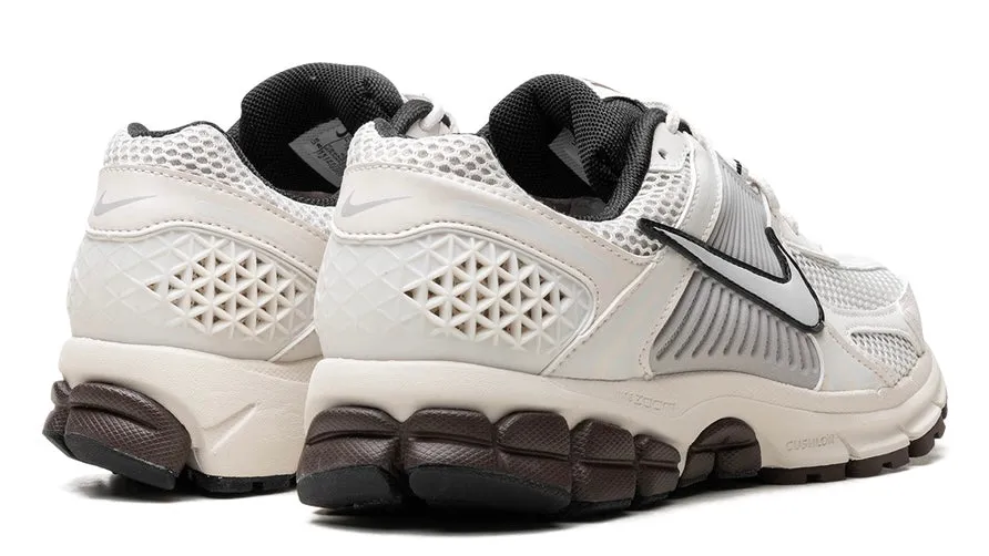 Seamless Fit Running Errands Flexible Design Nike Zoom Vomero 5 Phantom Light Iron Ore