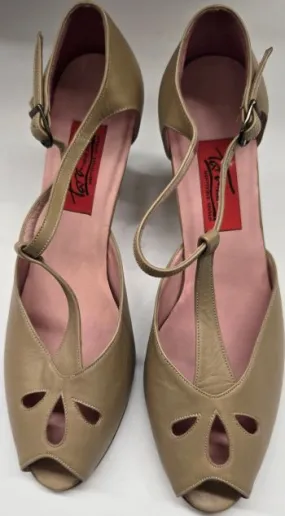 Winter Chill Grip Strong 2.5" Malena -- Women's Tango Shoe -- Tan