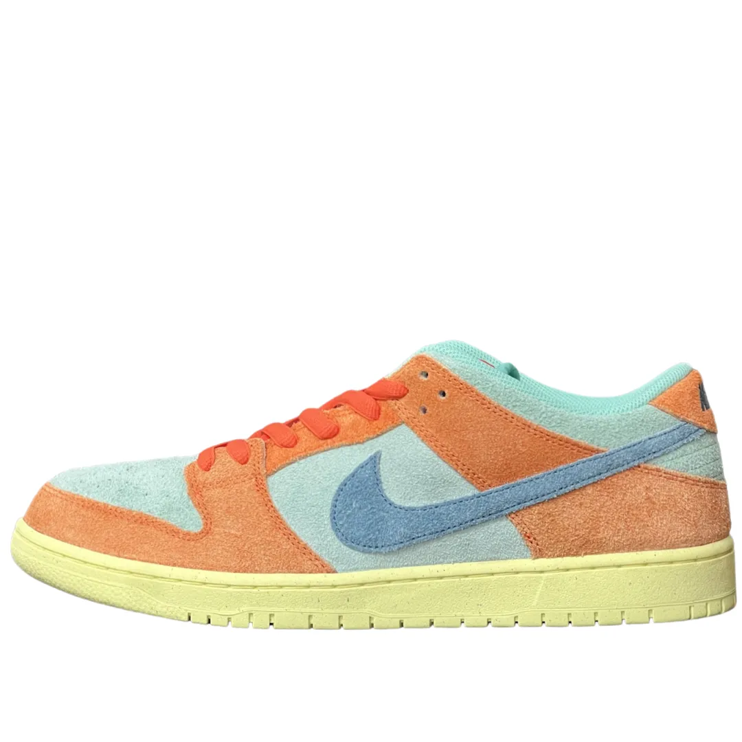 Pair Quick Nike SB Dunk Low Orange Emerald Rise