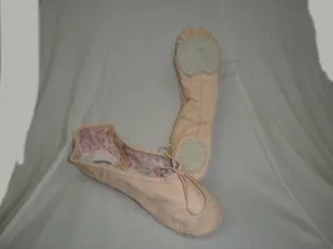 Daisy -- Women's Leather Split Sole Ballet -- Pink Sky Light