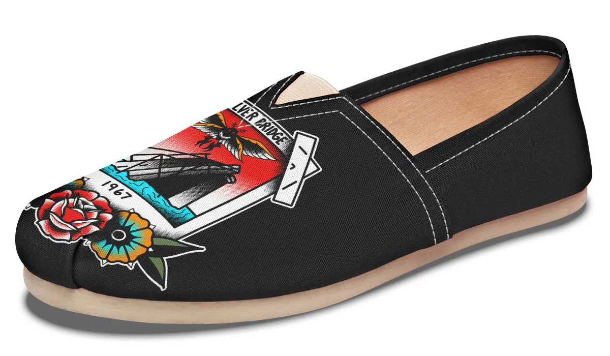 soft pastel Early Jog Mothman Photo Casual Shoes