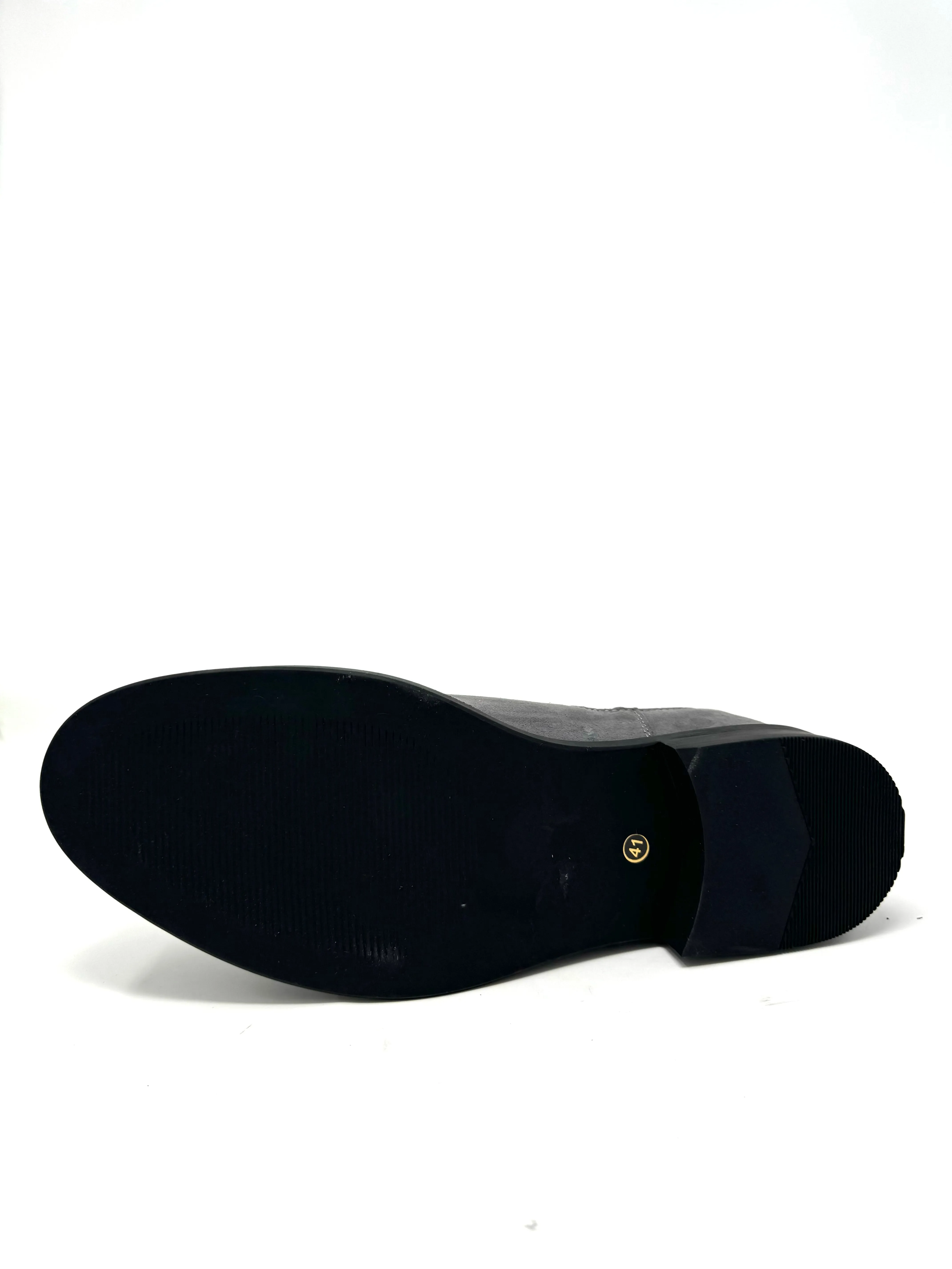 Padded Interior Nature Lover Bruce Chelsea Boot in Grey Suede from Novacas