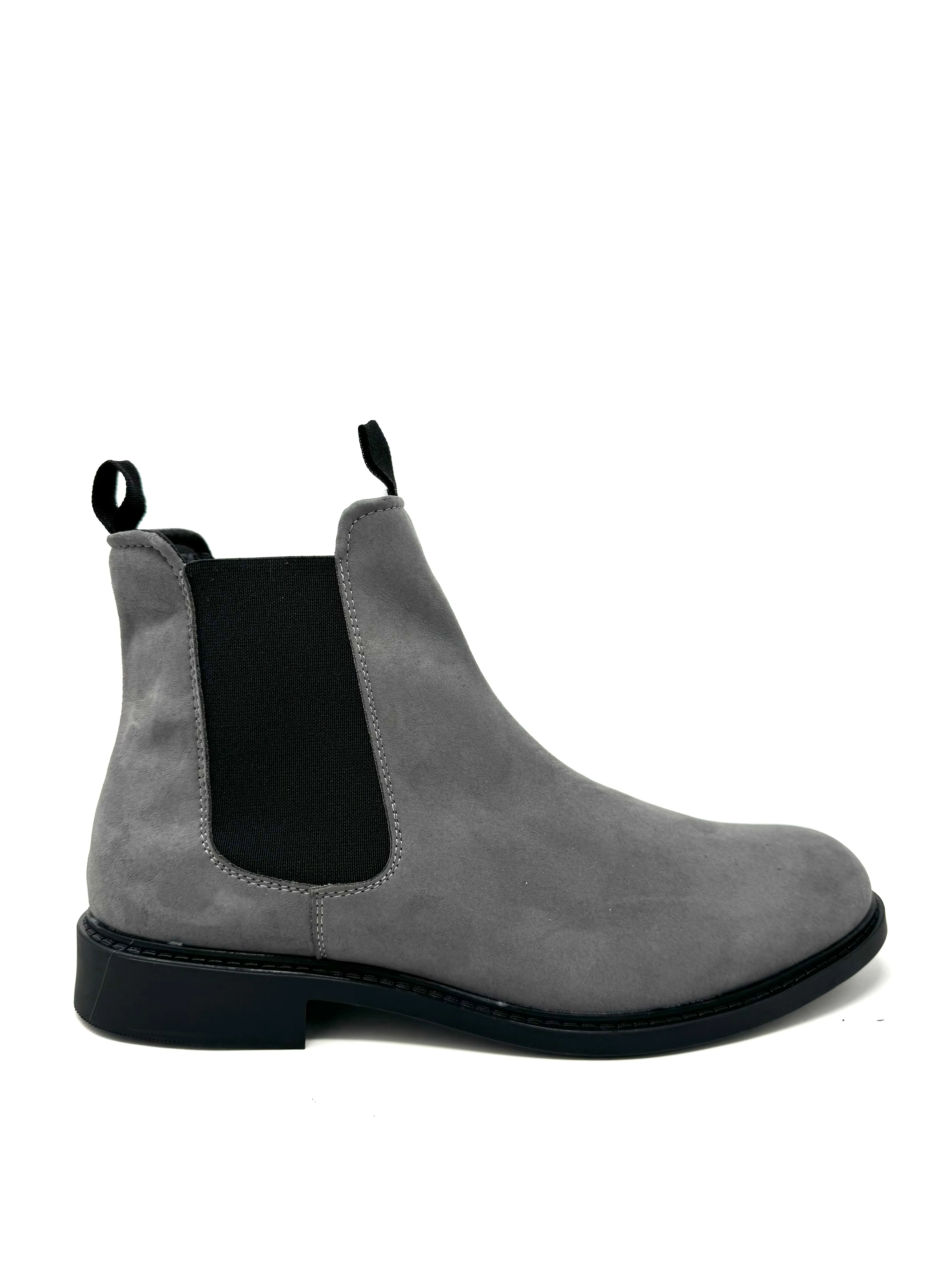 Thick Grip Sporty Bruce Chelsea Boot in Grey Suede from Novacas