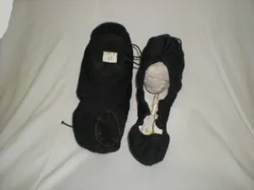 Canvas Pro Lite 2 -- Split Sole Ballet -- Black photo shoot