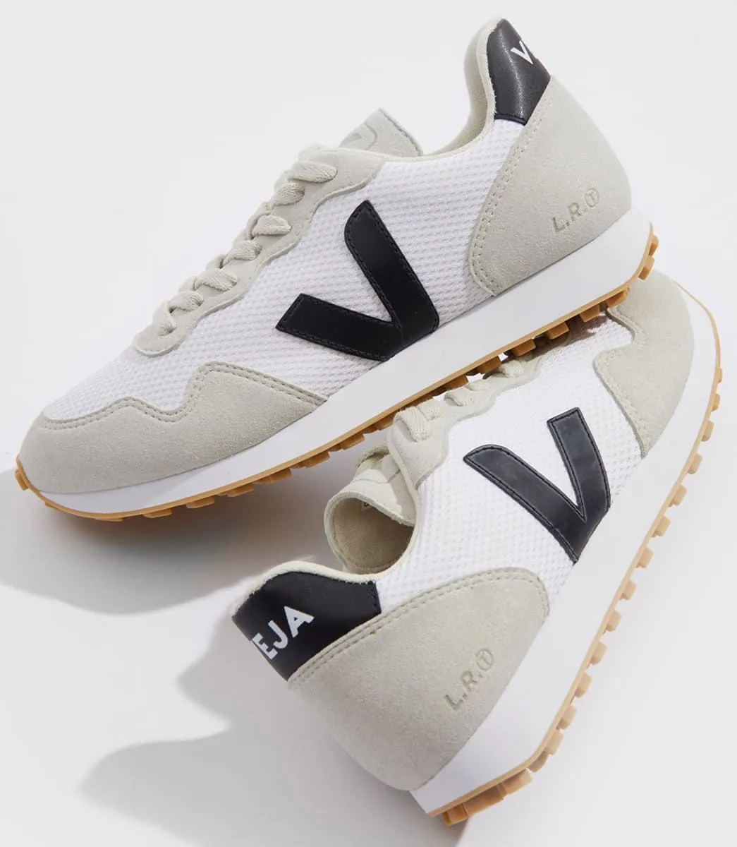 Wind Safe SDU Alveomesh in White Black from Veja