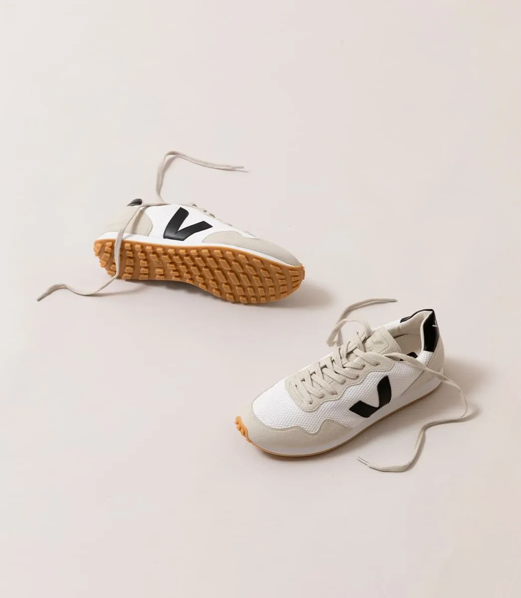 SDU Alveomesh in White Black from Veja Synthetic Color Pop