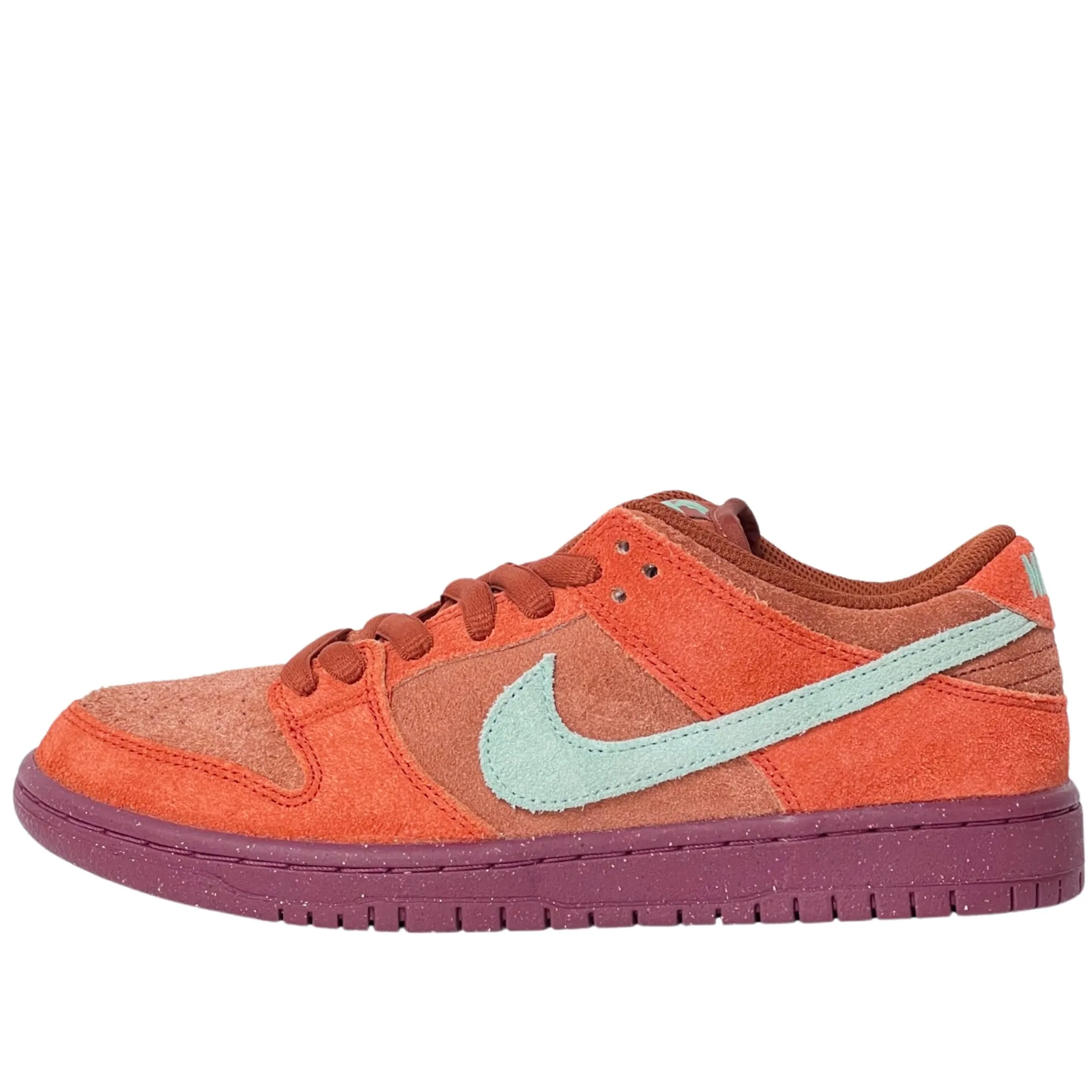 Nike SB Dunk Low Mystic Red City Pace