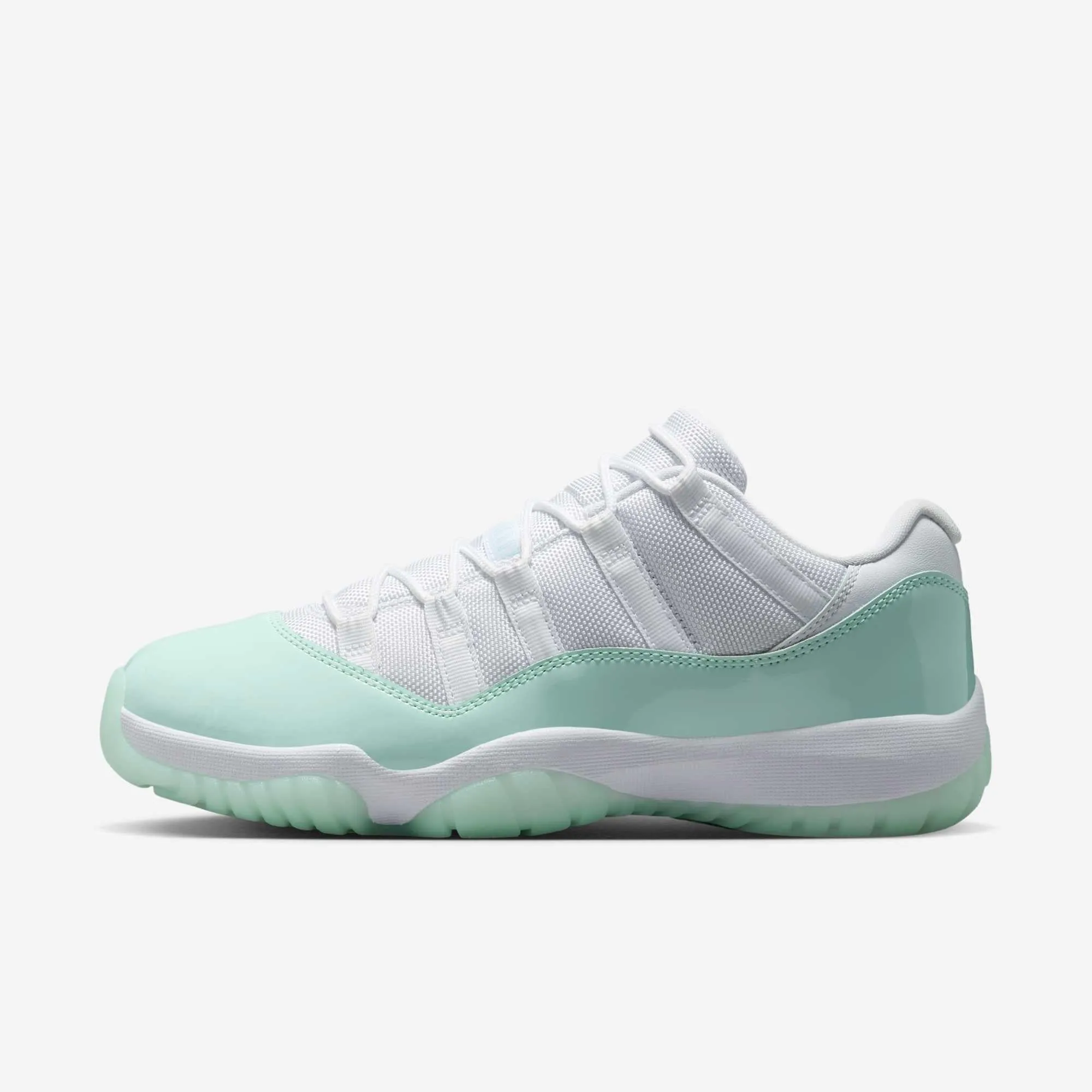 Everyday Favorite Street Wear (Women's) Air Jordan 11 Retro Low 'Igloo' (2025) AH7860-103