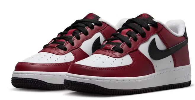 Family Time Nike Air Force 1 Low LV8 Team Red (GS)
