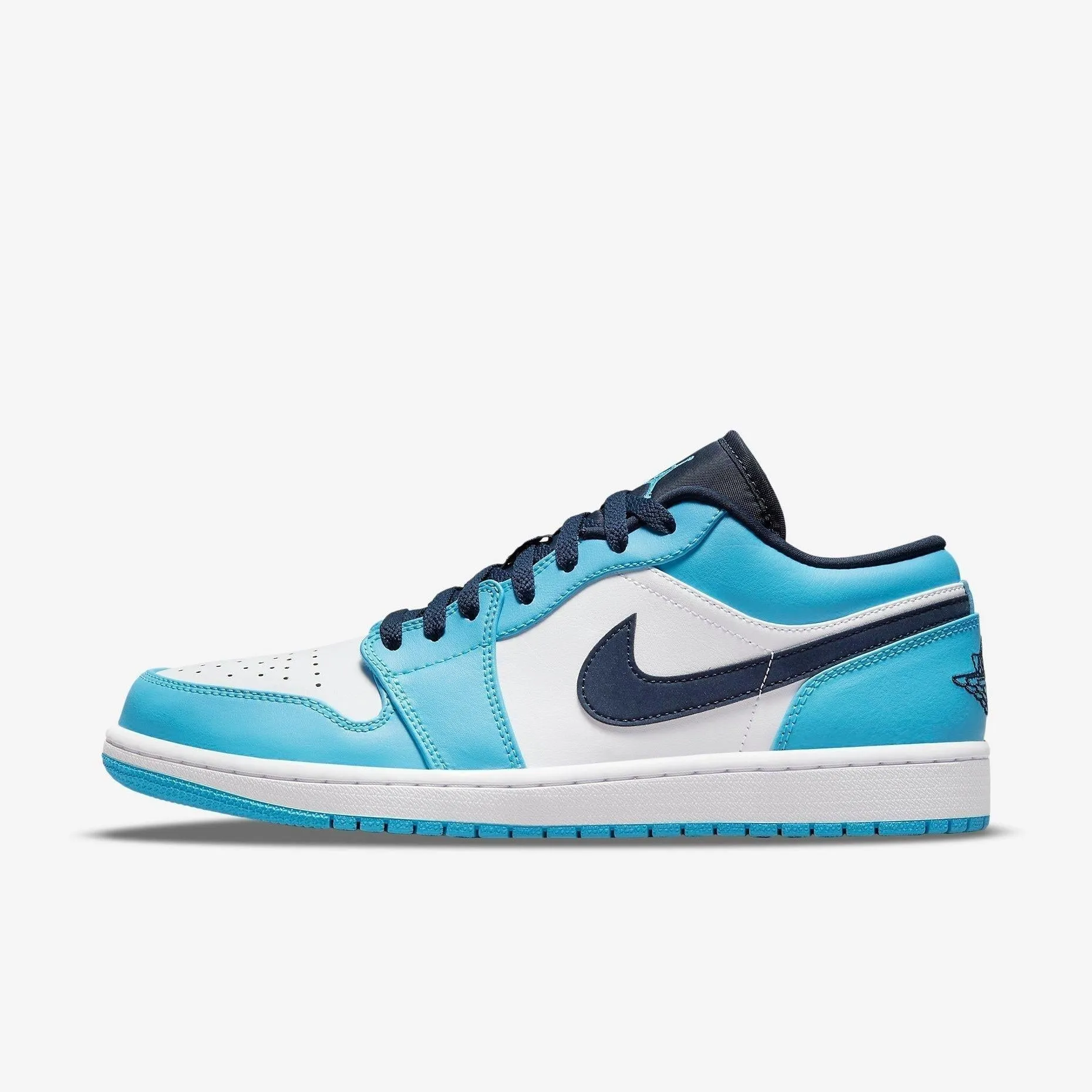 Clean Aesthetic NarrowFit (Men's) Air Jordan 1 Low 'UNC' (2021) 553558-144