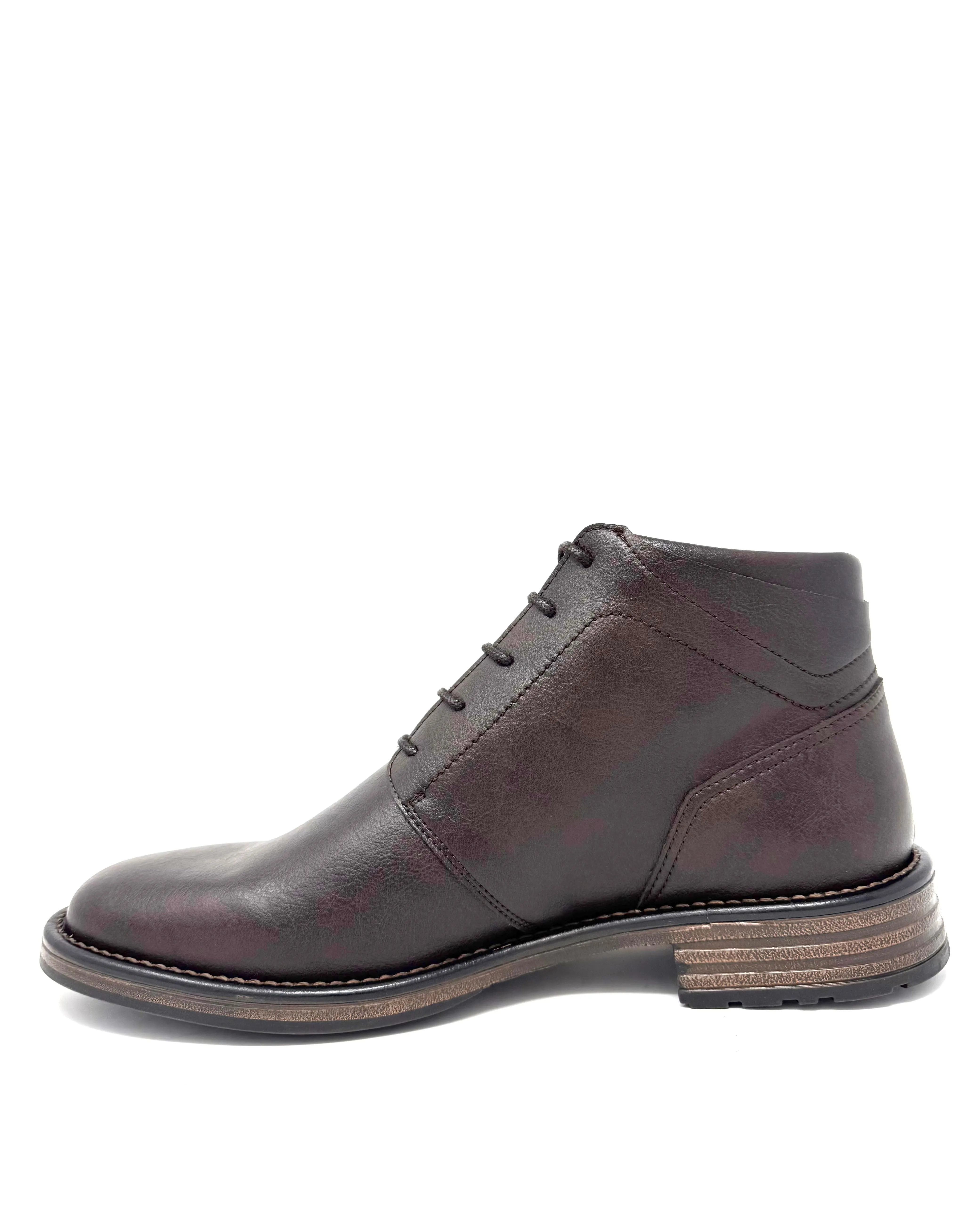 Fernando Boot in Brown from Novacas Firm Edge Carry Easy