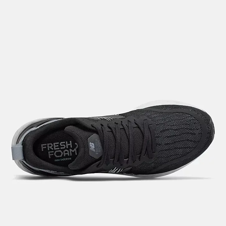 Fresh Foam Tempo - Black with Blue Island Vibe photo shoot