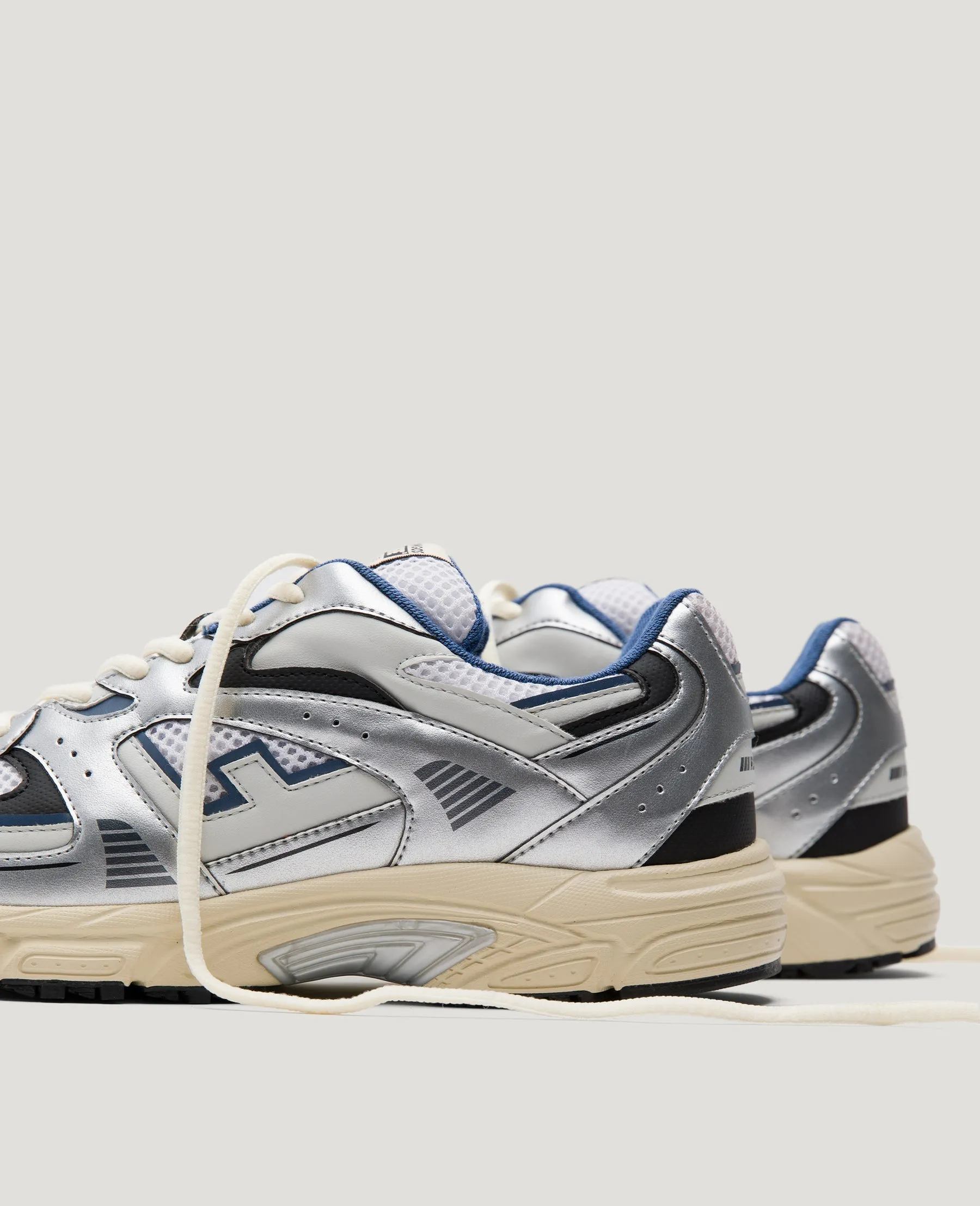 Wairoa Sneaker in Silver from Flamingos Life Brave Walk