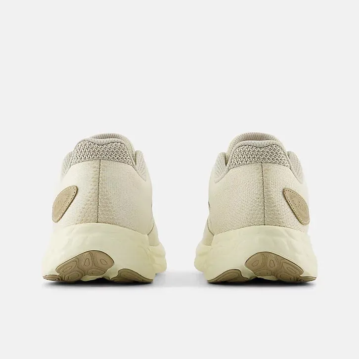 Fresh Foam 680v8 - Angora with Arid Stone slow walk