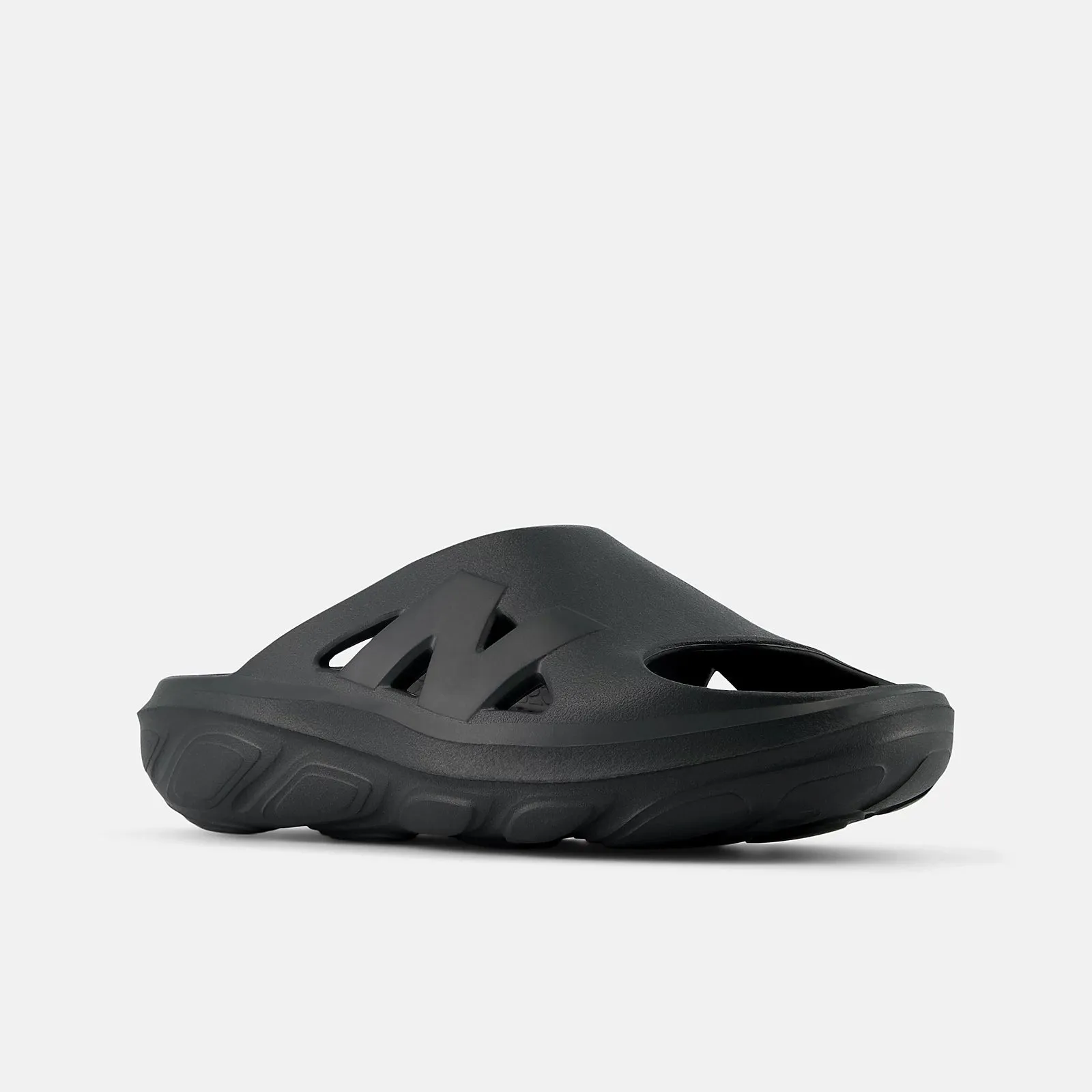 Smooth Soles Fresh Foam RCVRY Slide - Black