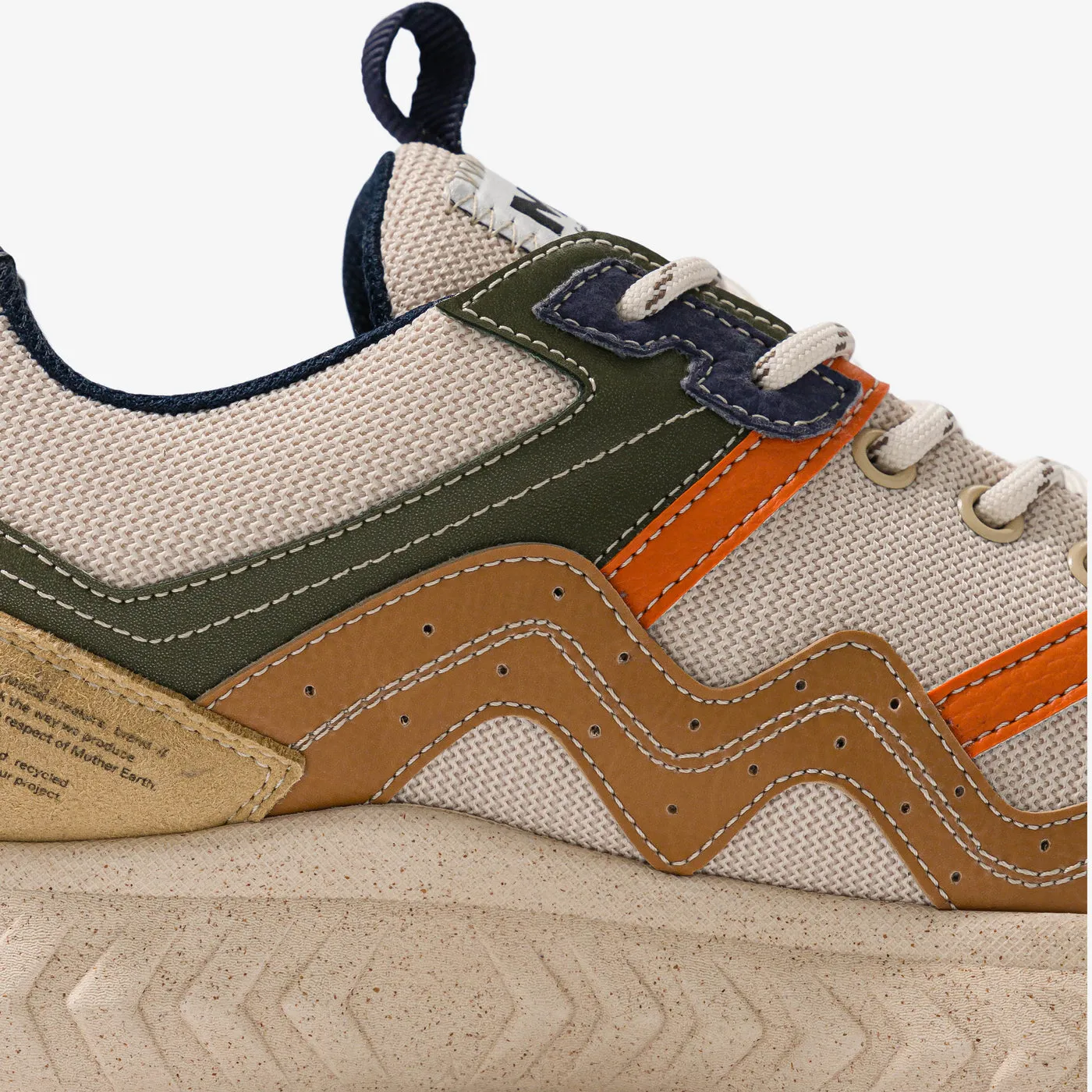 Desert Run GEN7 Sneaker in All In from MoEa
