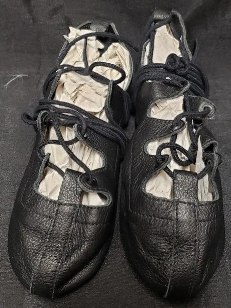 Ghillie 2 -- Irish Split Sole -- Black Lift Up Road grip