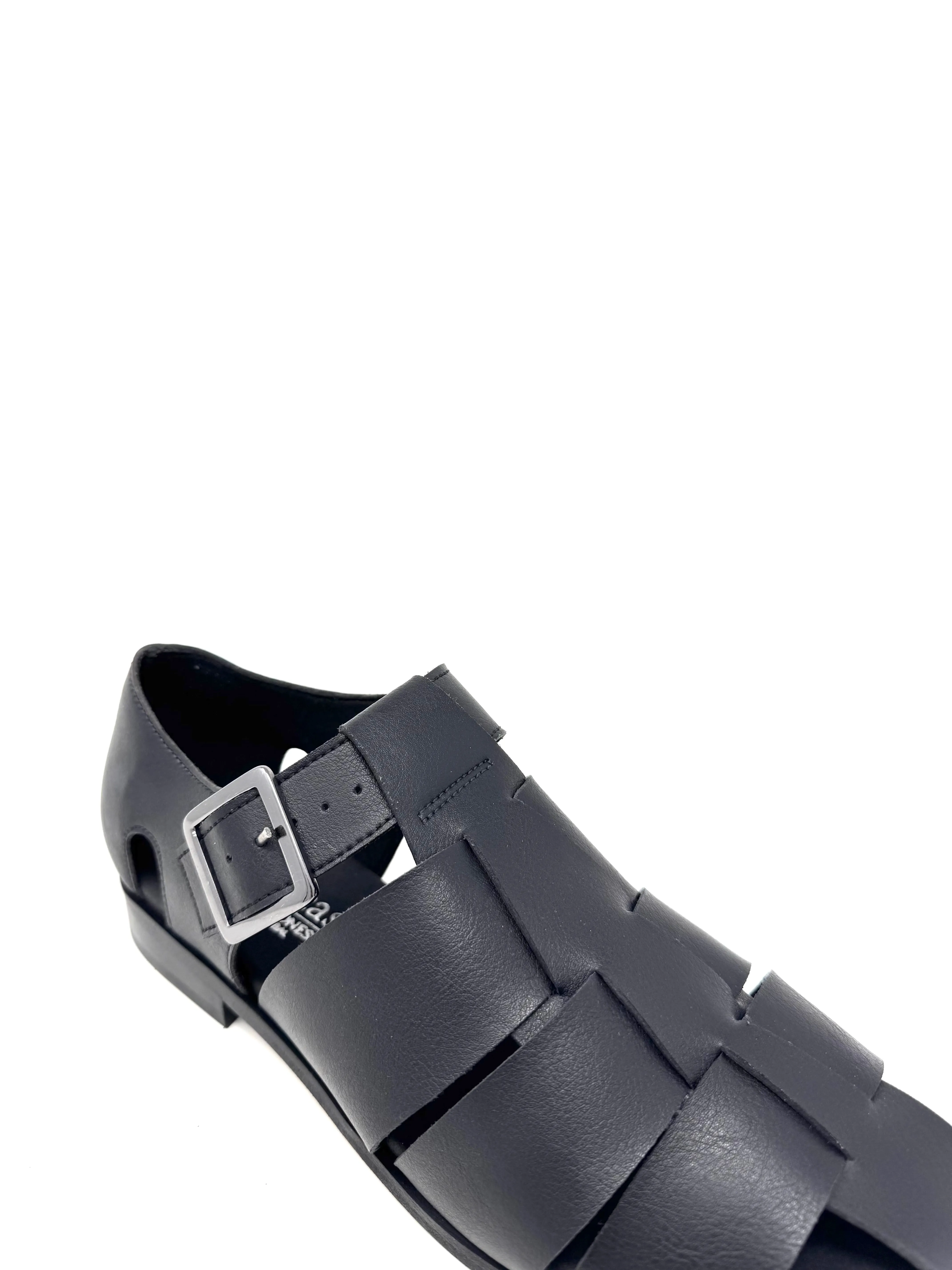 Courtney Sandal in Black from Novacas Slip Resistant Modern Commuters Arch Support Urban Walkers