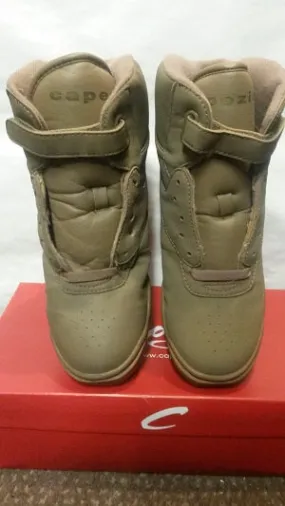 Hannah -- PU Hi-Top Split-Sole Dancesneaker -- Tan Air Boost