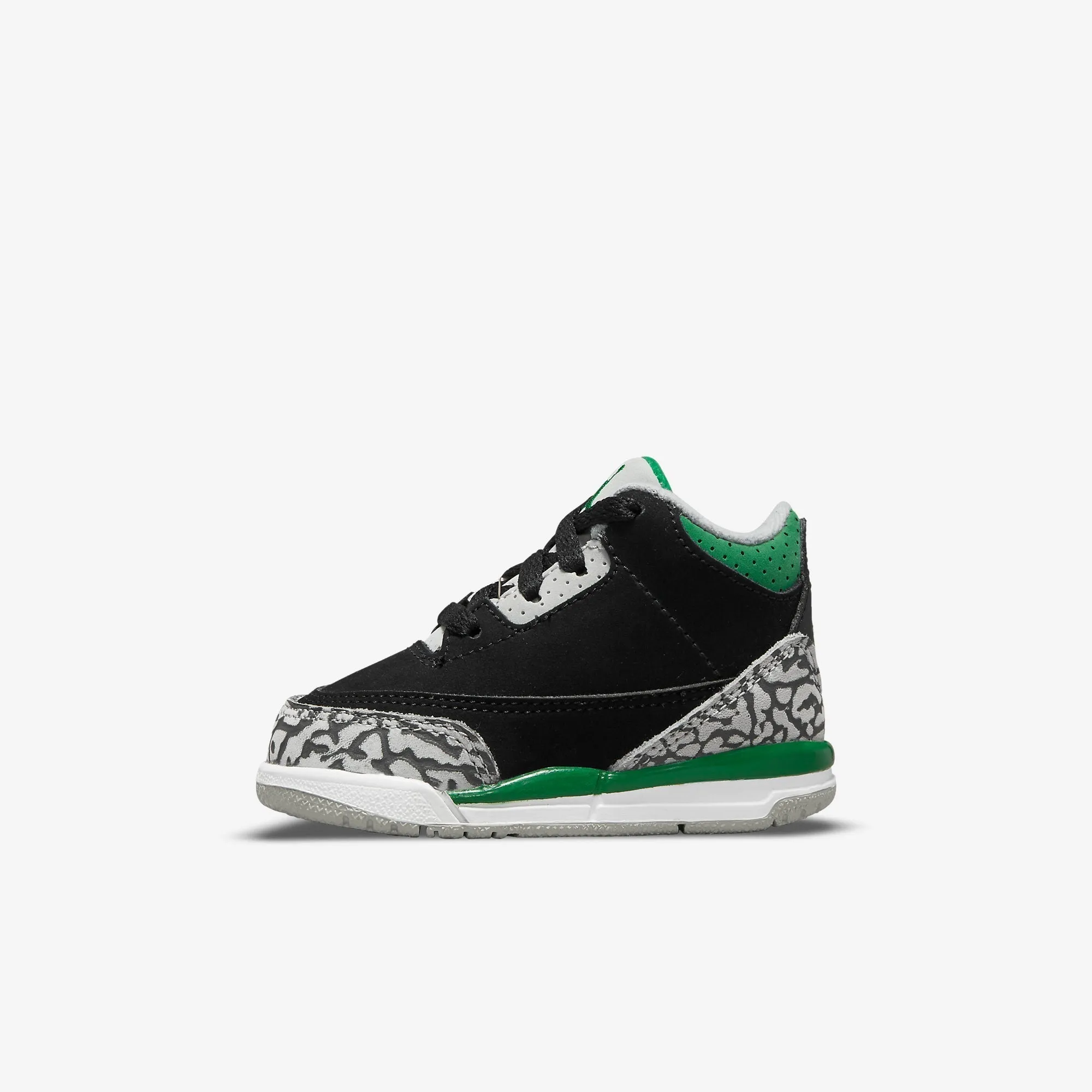 Ultra Breathable (TD) Air Jordan 3 Retro 'Pine Green' (2021) 832033-030