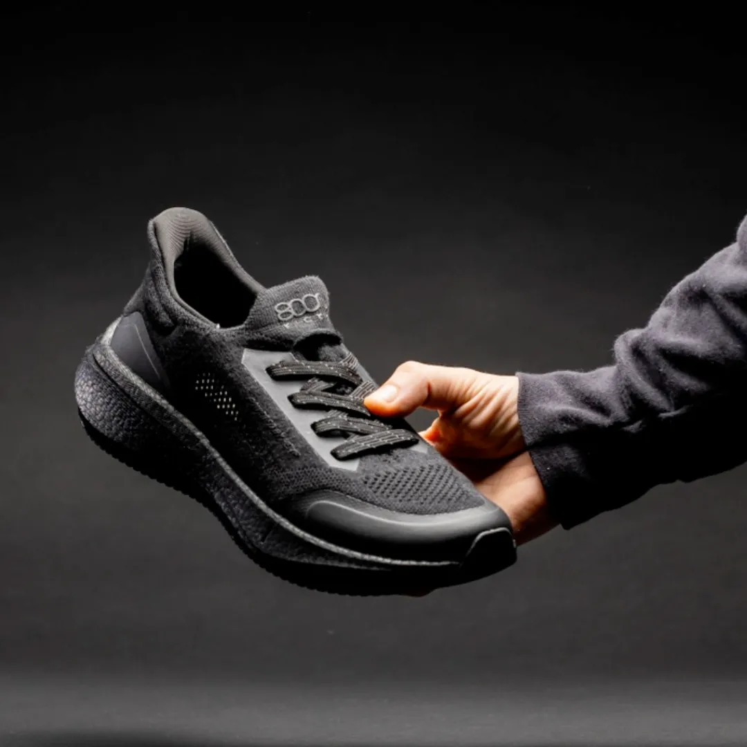 Wet Land Long Move Hemp Runner in Black from 8000kicks