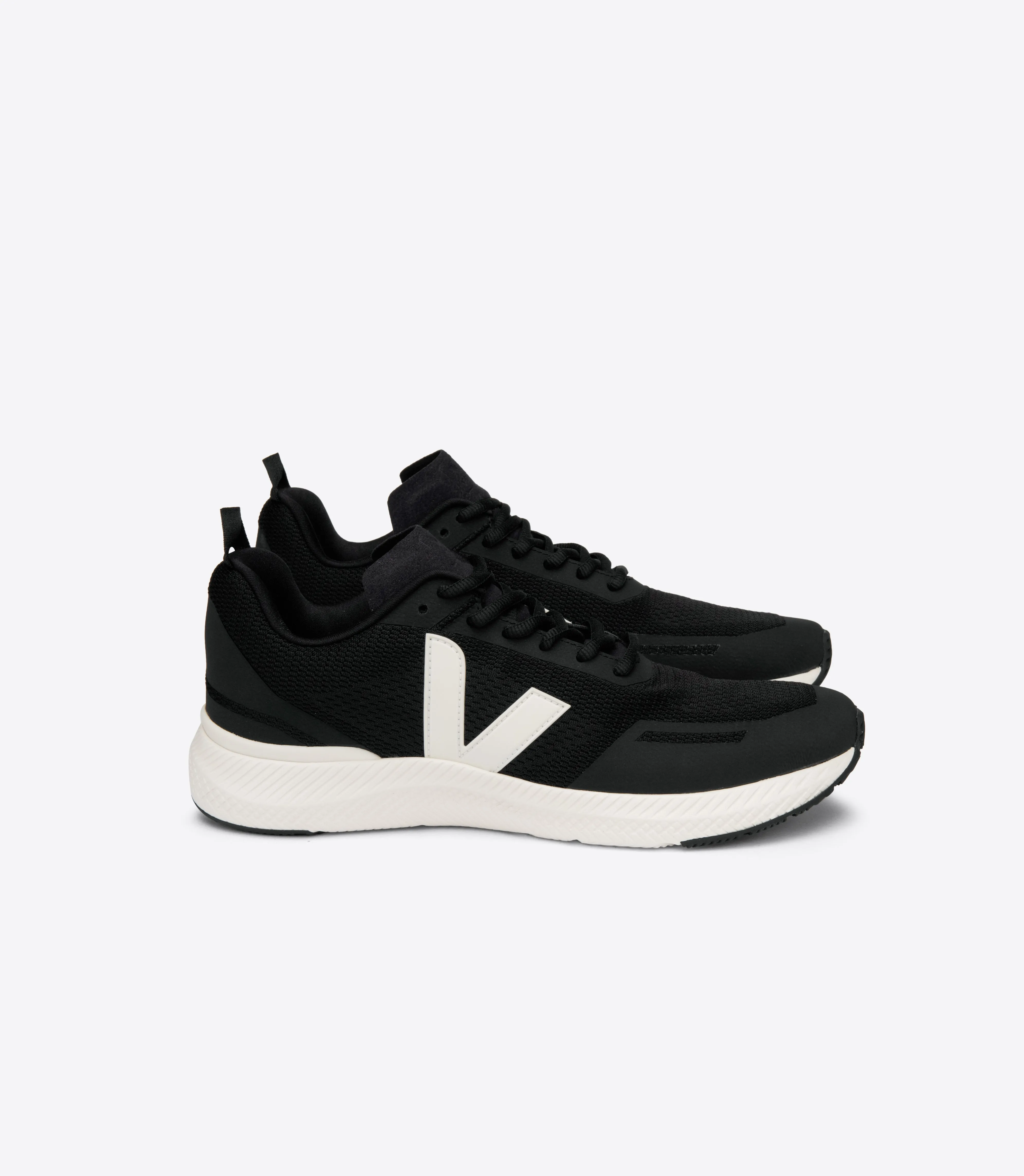 Impala Mesh in Black from Veja Ultimate look Active Flex