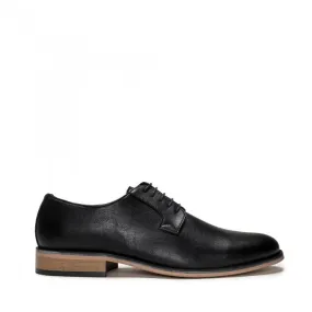 Jake Shoe in Black from NAE Elegant Flat