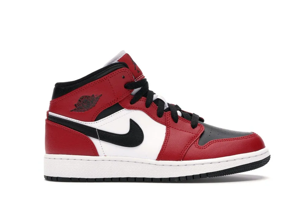 Jordan 1 Mid Chicago Toe (GS) Block Walk
