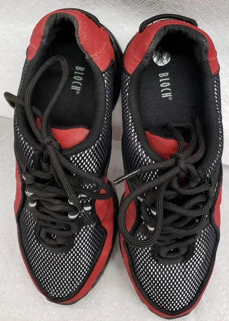 Lawrence -- Split Sole Dancesneaker -- Cherry Slip Resistant Stone Grip