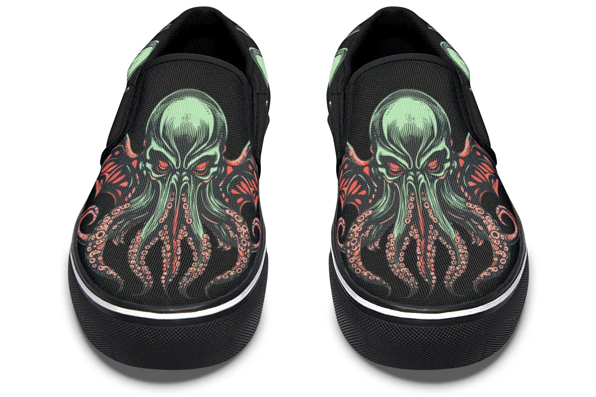 Autumn Tone Forest Mood Cthulhu Slip On Shoes