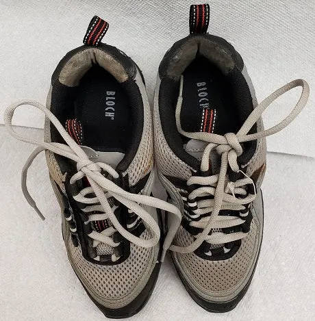 Leonard -- Split Sole Dancesneaker -- Grey Tropic Mode Adjustable Fit