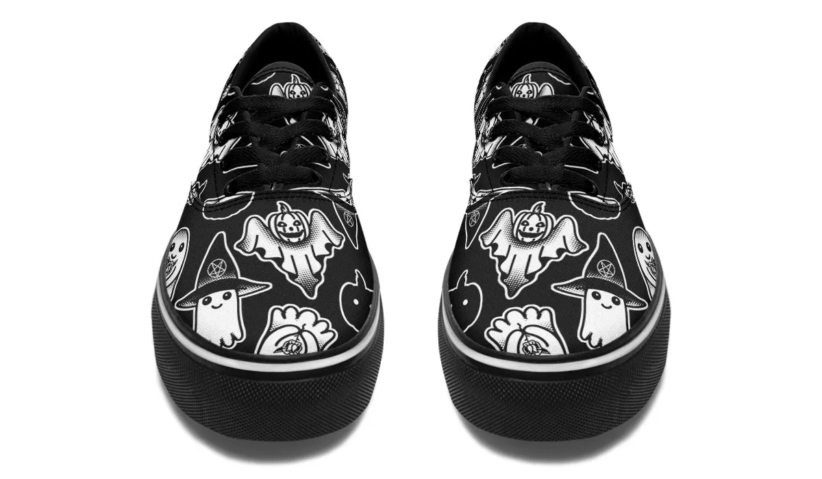 Spooky Ghost Classic Shoes Court Grip