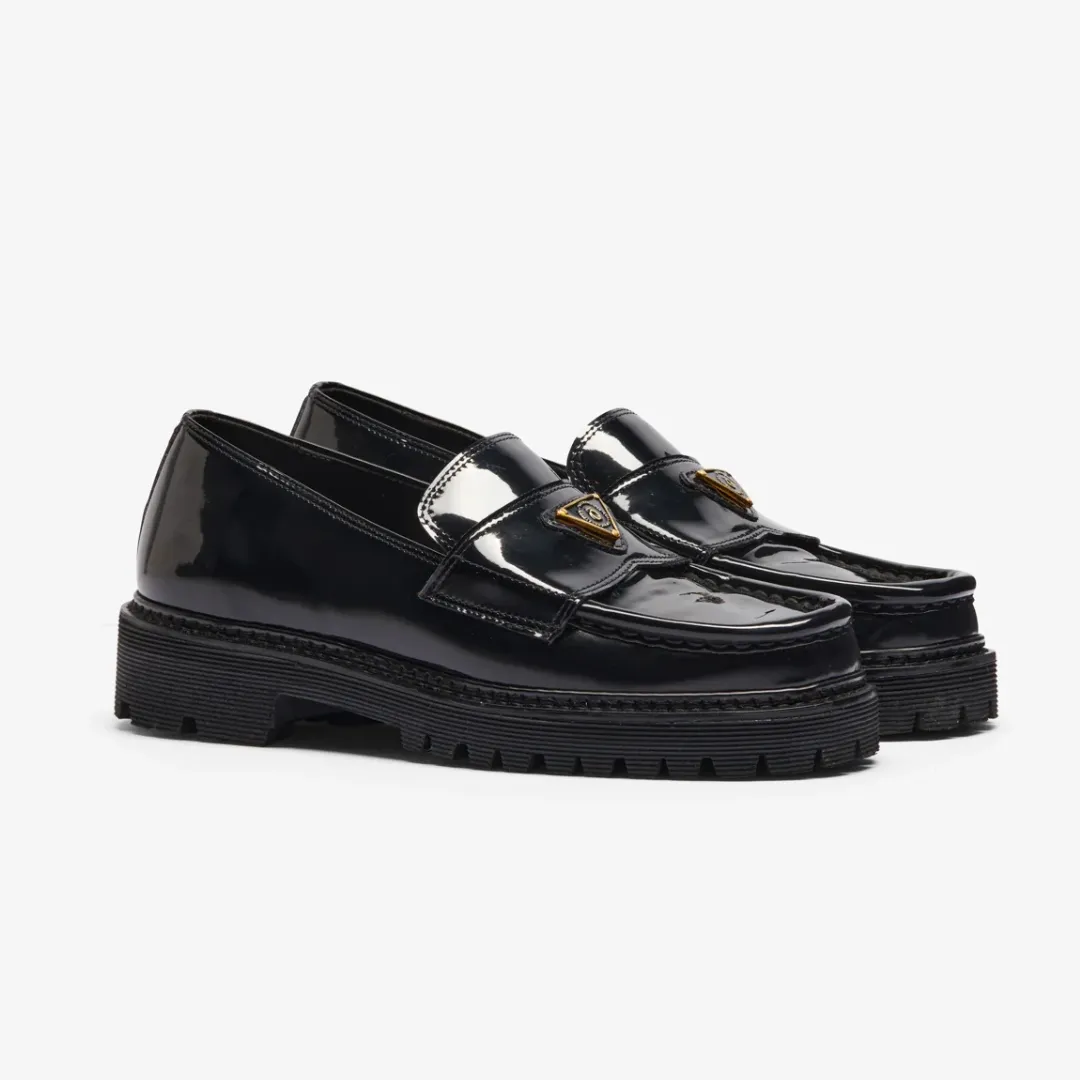 Year Trust Lulie Patent Loafer in Black from N??skin