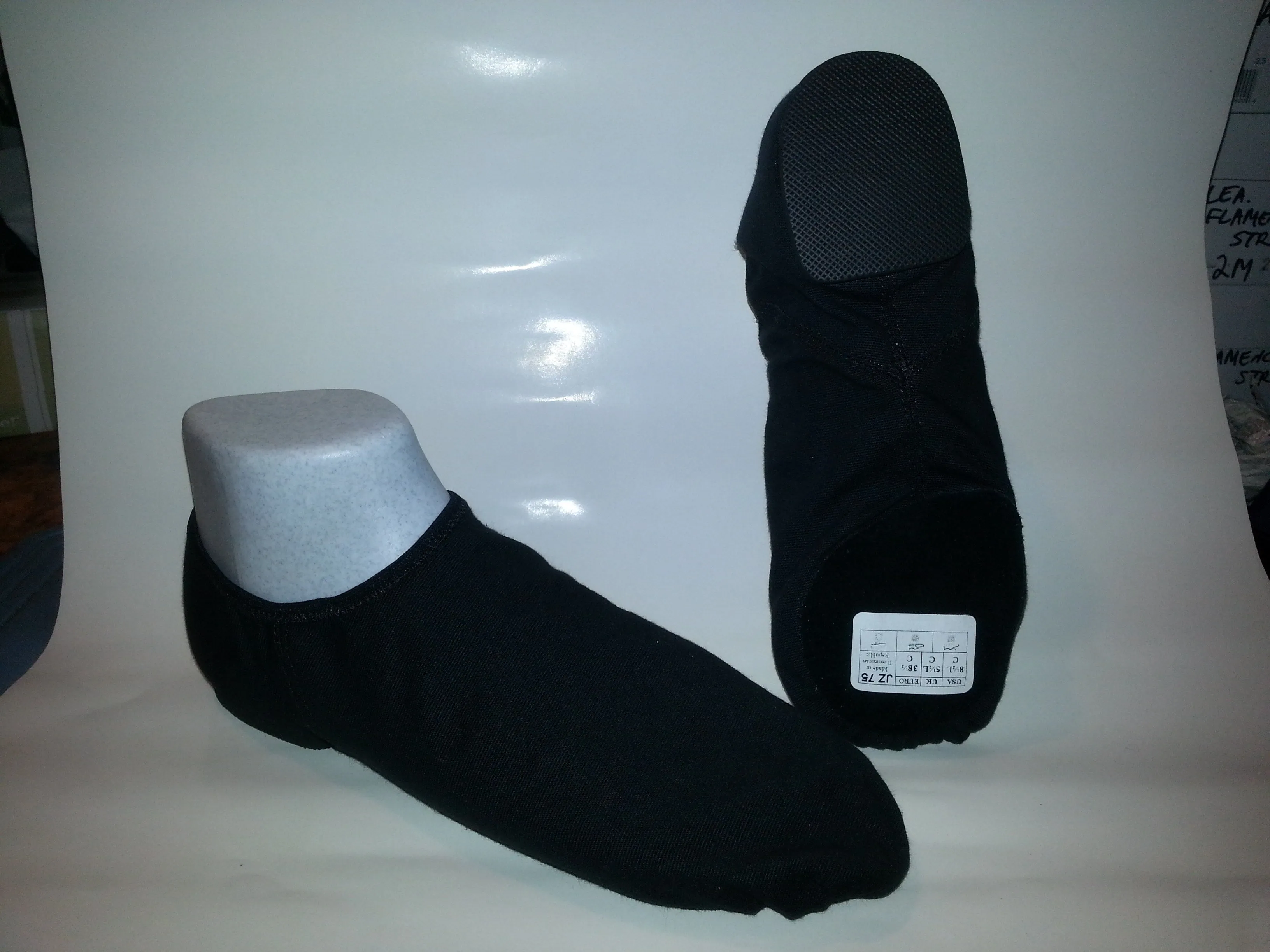 Marlin -- Stretch Canvas Split Sole Jazz Shoe Slip-on -- Black Eva Midsole