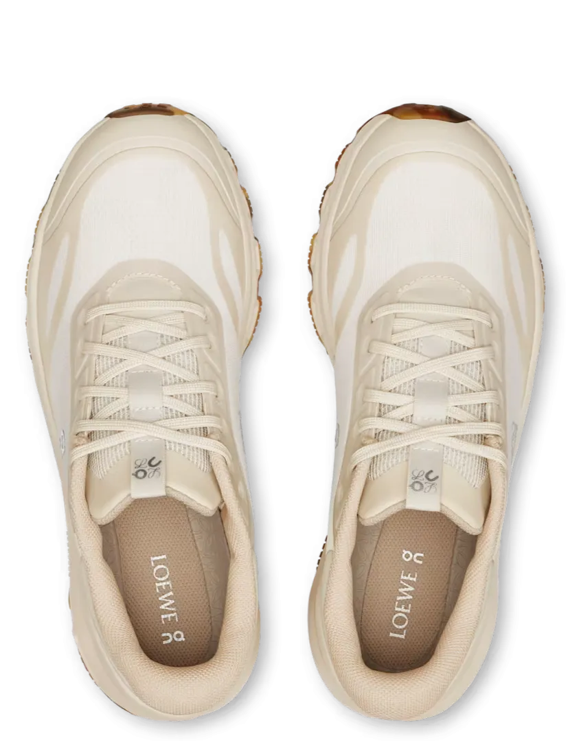 On Running Cloudventure 2 LOEWE Sand (Women's) Night Out Soft Move