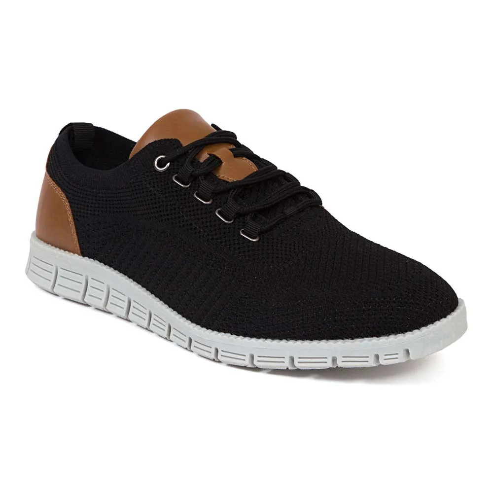 Wide Ease Men's Status in Black