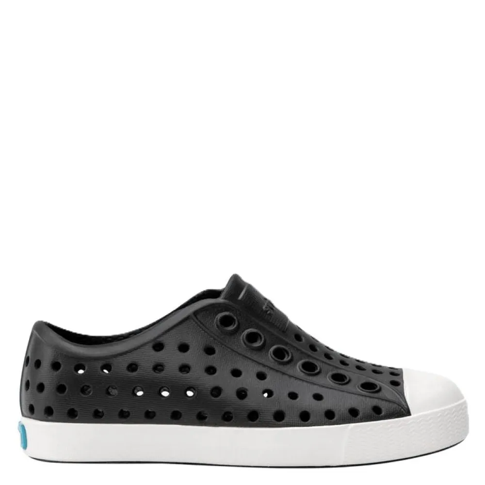 Native Kids Jefferson in Jiffy Black/ Shell White Step Light Tropic Mode