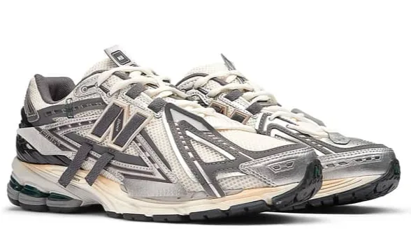 Star Mood All Day Beach Walk New Balance 1906A Tech Explosion