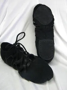 Dream -- Canvas Split Sole Jazz Shoe, Suede Sole -- Black Arch Fit