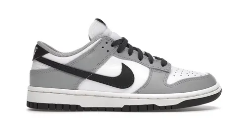 Wide fit Nike Dunk Low Light Smoke Grey (W)