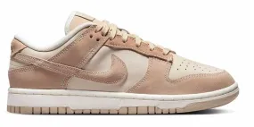 Feather Light Urban Stroll Campus Cool Nike Dunk Low SE "Sandrift" (W)