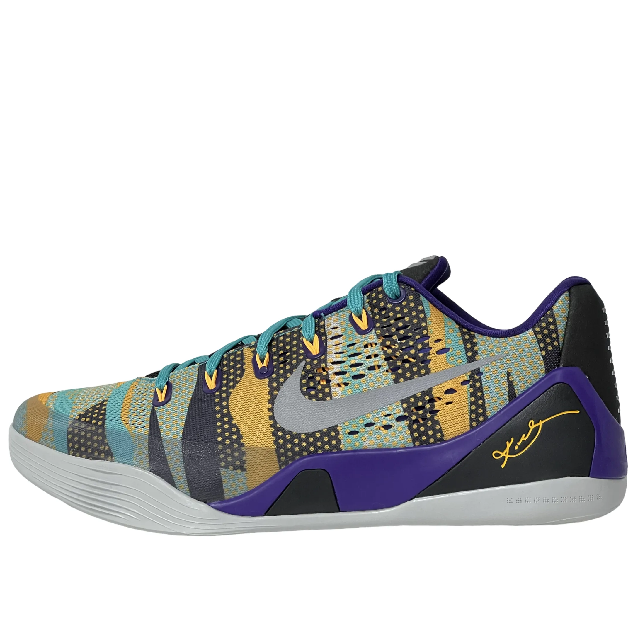 Air Boost Nike Kobe 9 EM Pop Art Unleashed