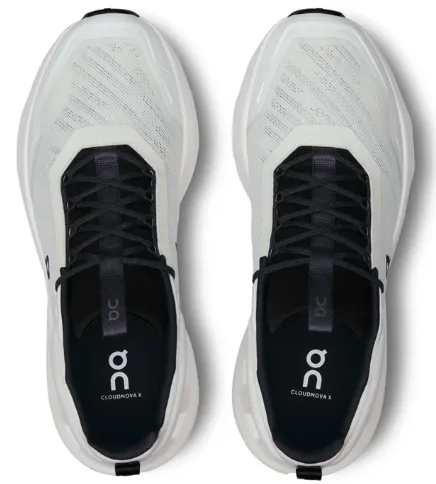 On Cloudnova X White Black (W) Viral Pop