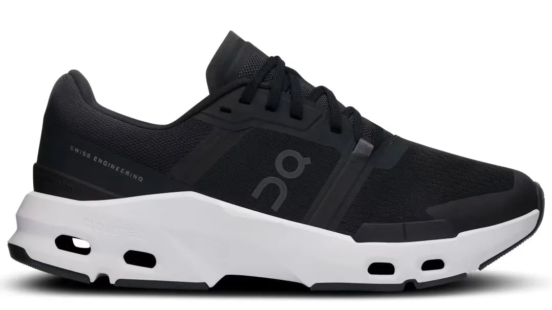 Day Long Ventilation holes On Running Cloudpulse Black White (Women's)