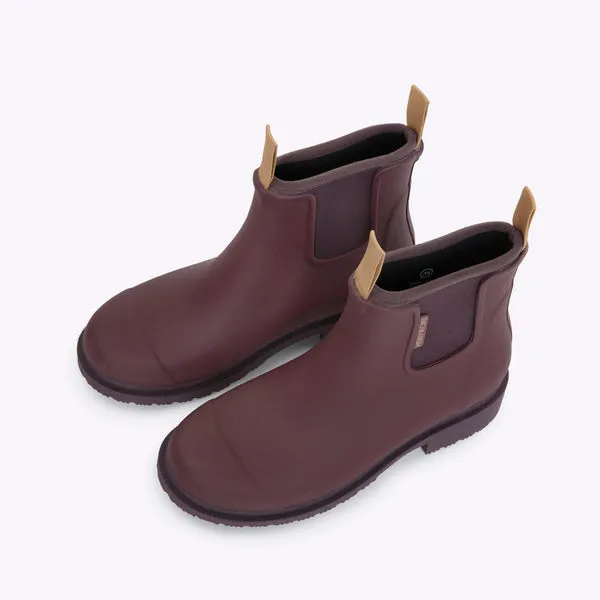 heel cup Bobbi Rain Boot in Dark Cherry from Merry People